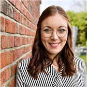 Englischlehrerin für Kinder und Jugendliche auf allen Lernniveaus